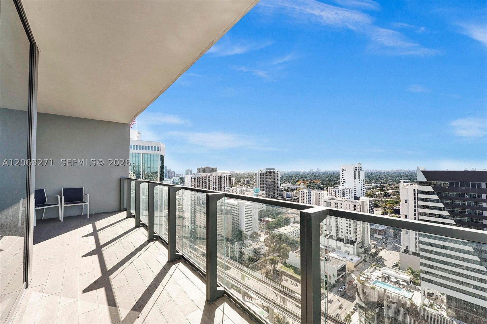 88 SW 7th St #2106, Miami FL 33130