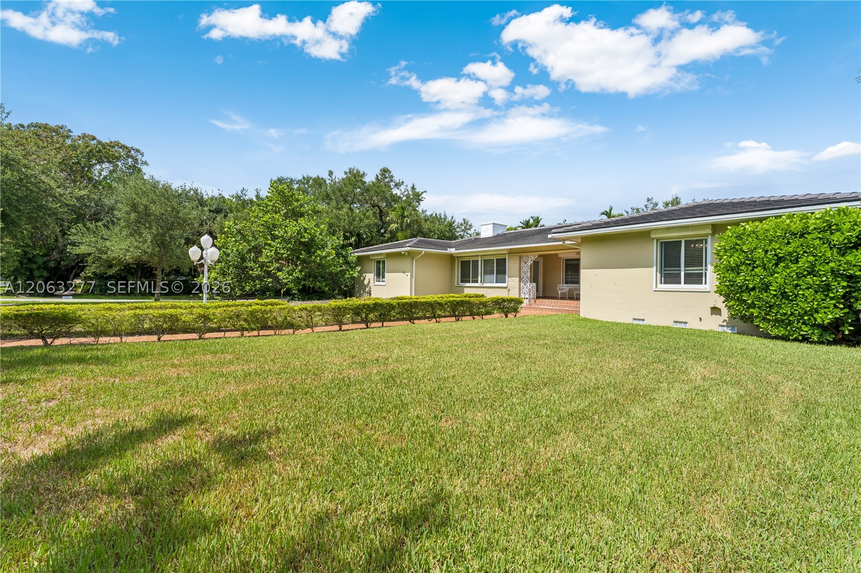 2514 E Granada Blvd #n/a, Coral Gables FL 33134