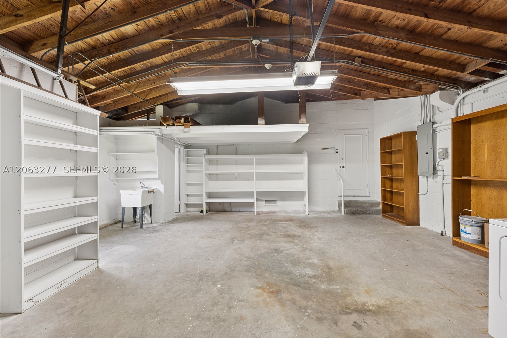 2514 E Granada Blvd #n/a, Coral Gables FL 33134