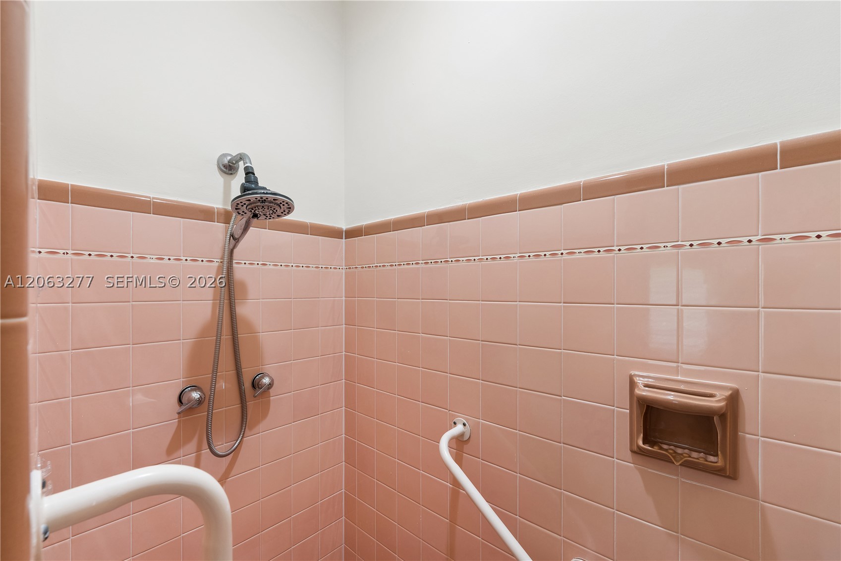 2514 E Granada Blvd #n/a, Coral Gables FL 33134