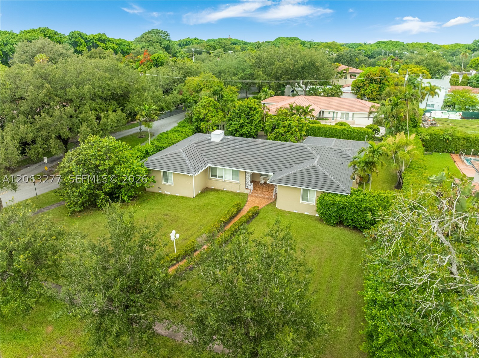 2514 E Granada Blvd #n/a, Coral Gables FL 33134