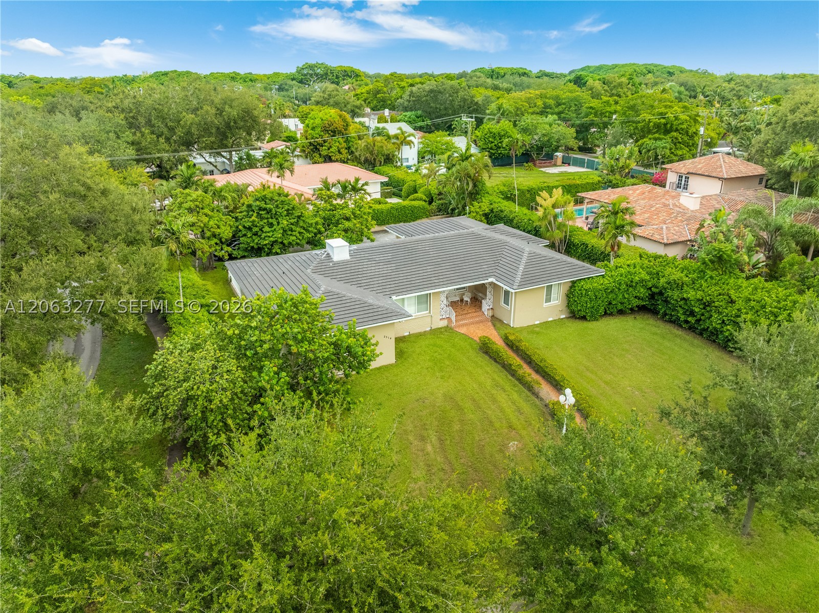 2514 E Granada Blvd #n/a, Coral Gables FL 33134