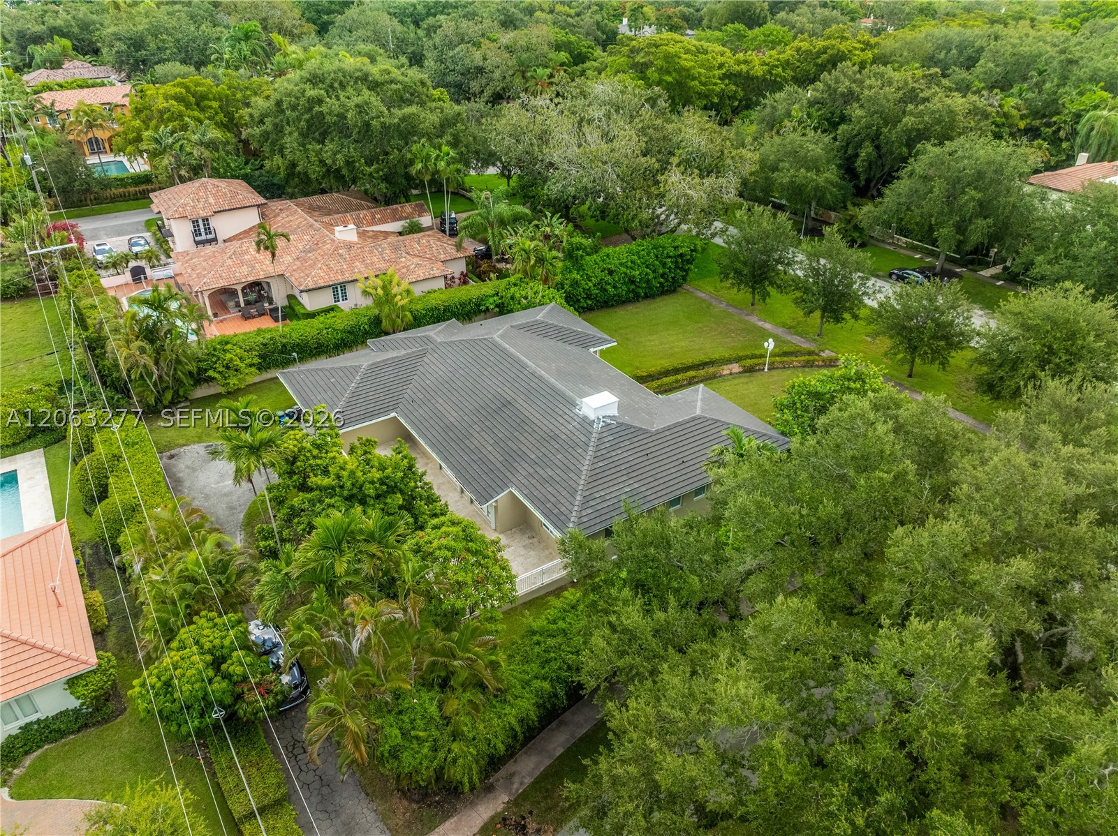2514 E Granada Blvd #n/a, Coral Gables FL 33134