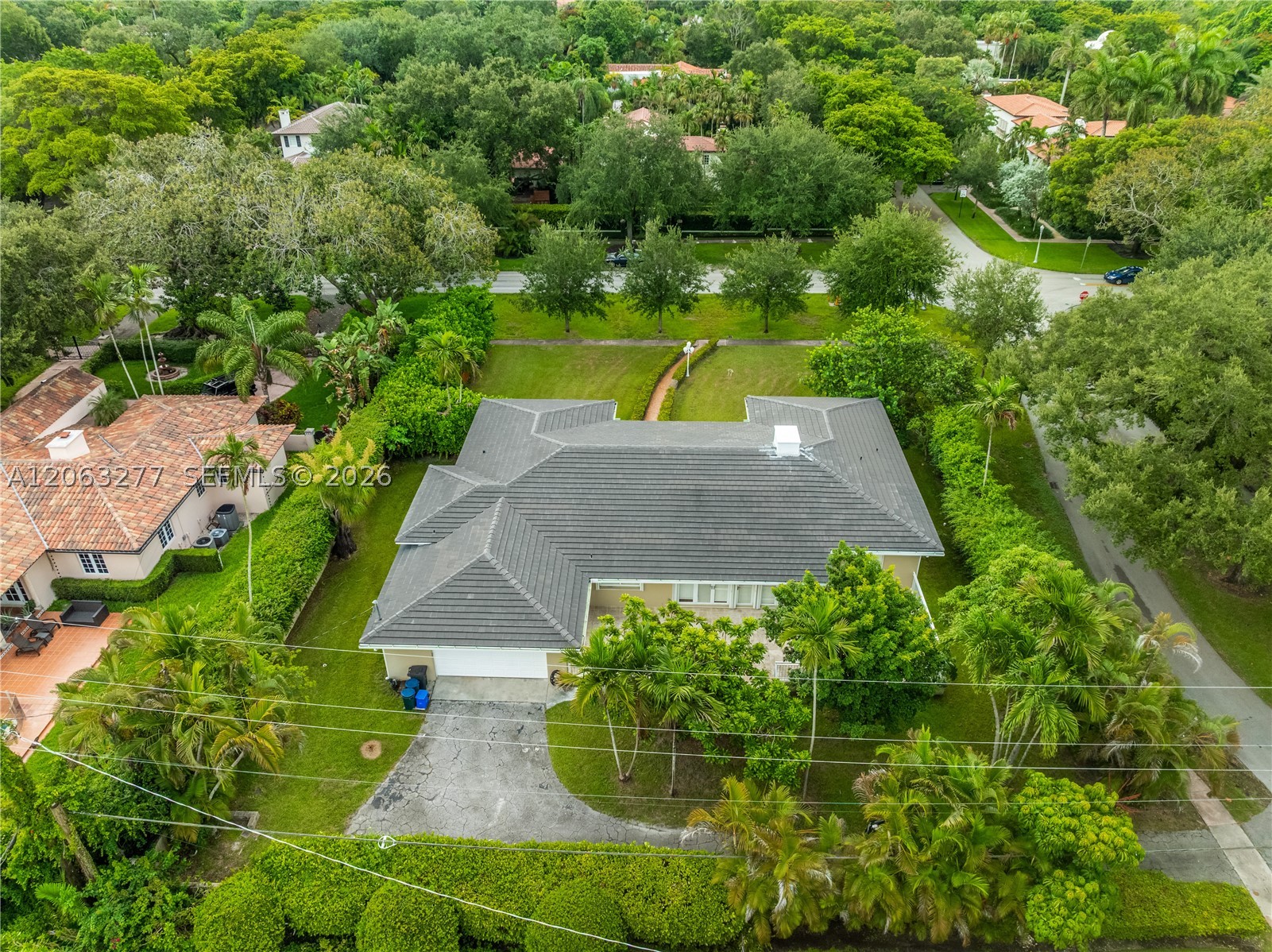 2514 E Granada Blvd #n/a, Coral Gables FL 33134