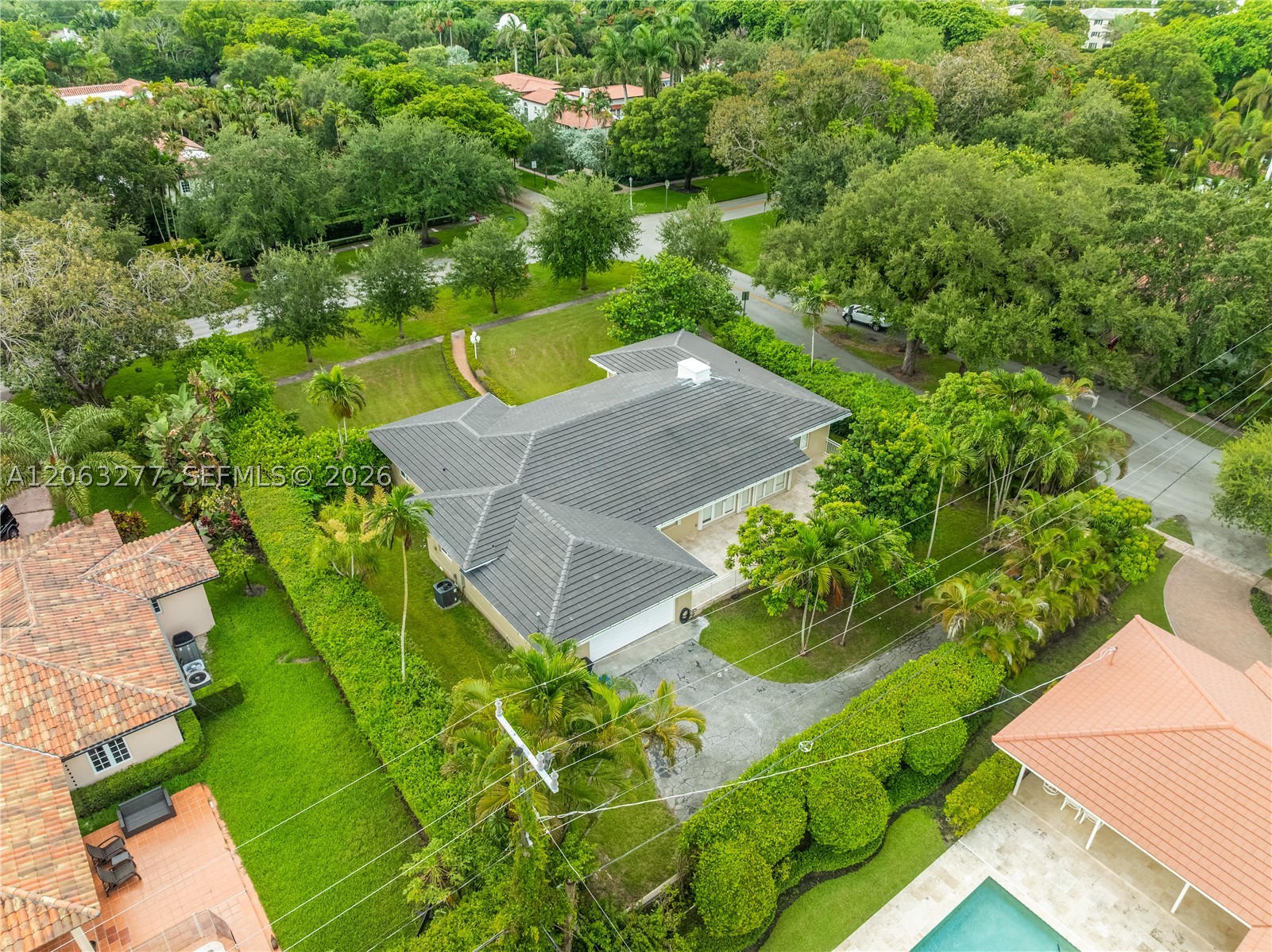 2514 E Granada Blvd #n/a, Coral Gables FL 33134