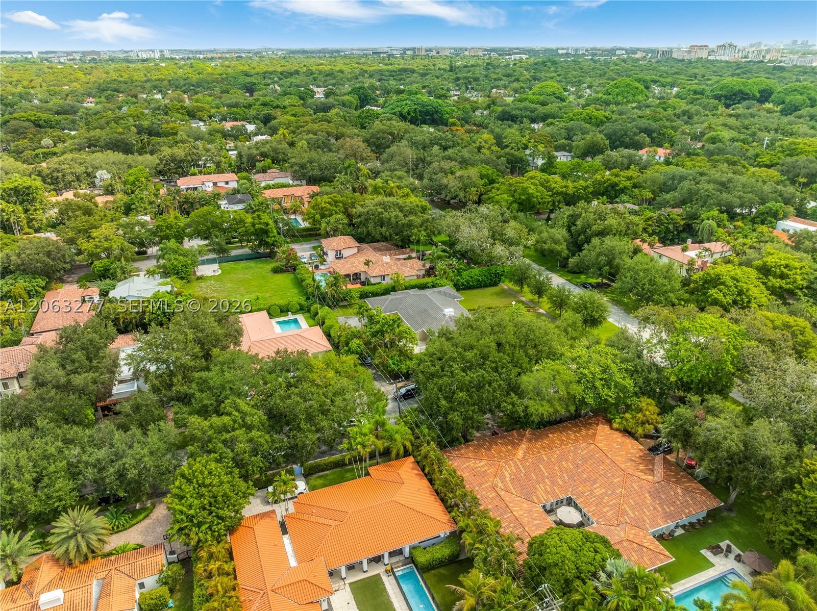2514 E Granada Blvd #n/a, Coral Gables FL 33134