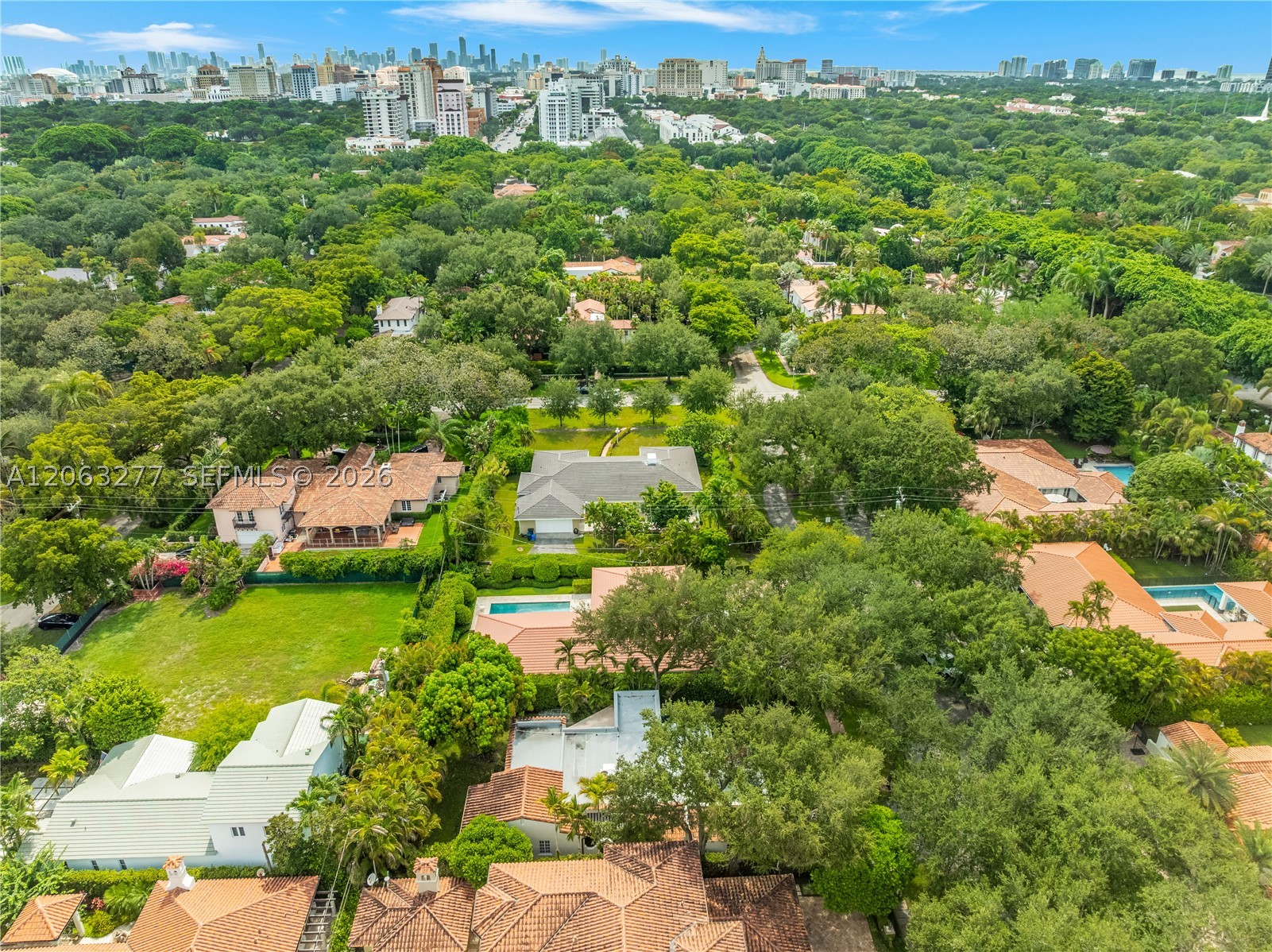 2514 E Granada Blvd #n/a, Coral Gables FL 33134
