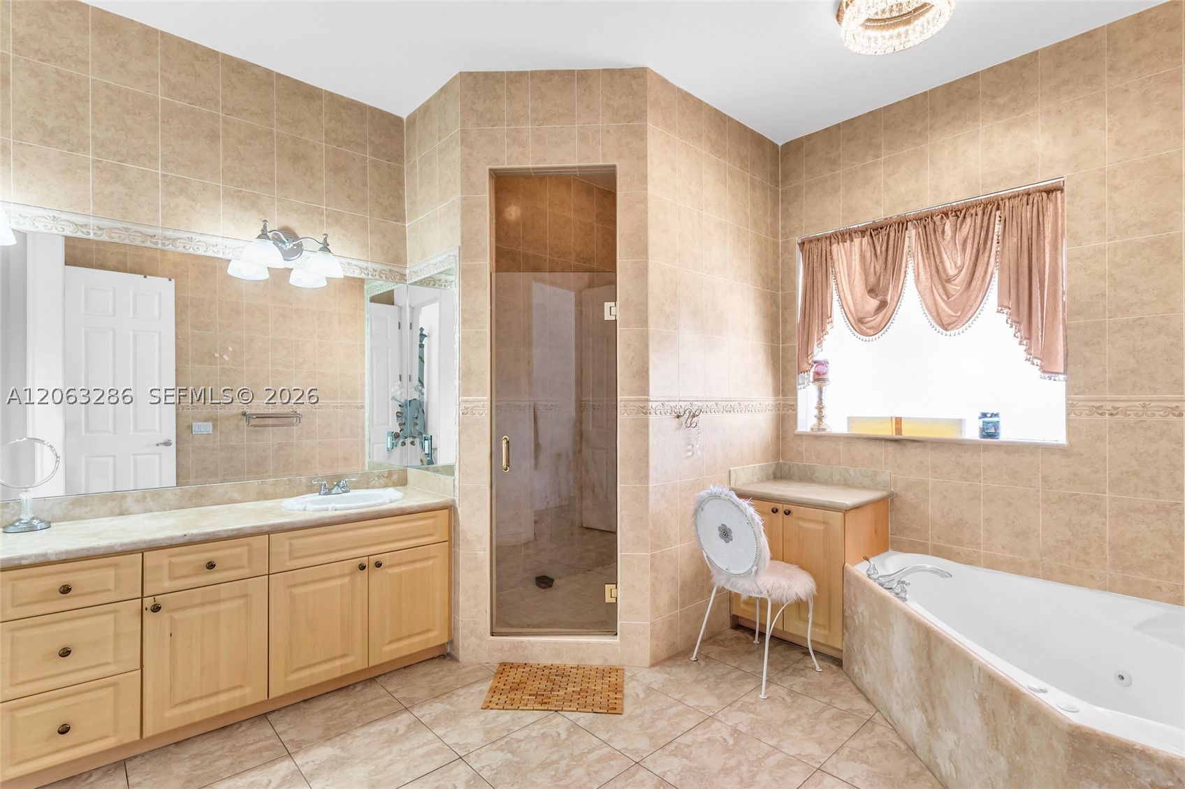 8135 NW 164th Ter #8135, Miami Lakes FL 33016