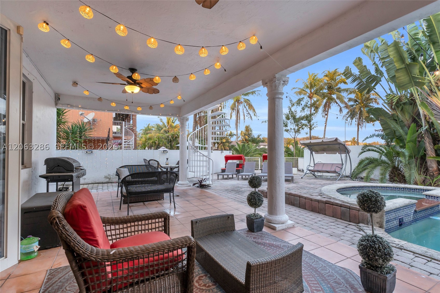 8135 NW 164th Ter #8135, Miami Lakes FL 33016