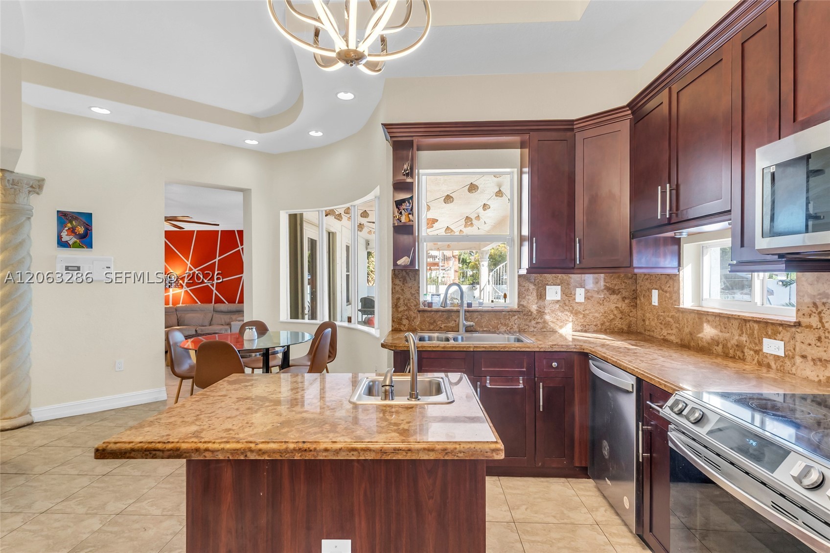 8135 NW 164th Ter #8135, Miami Lakes FL 33016