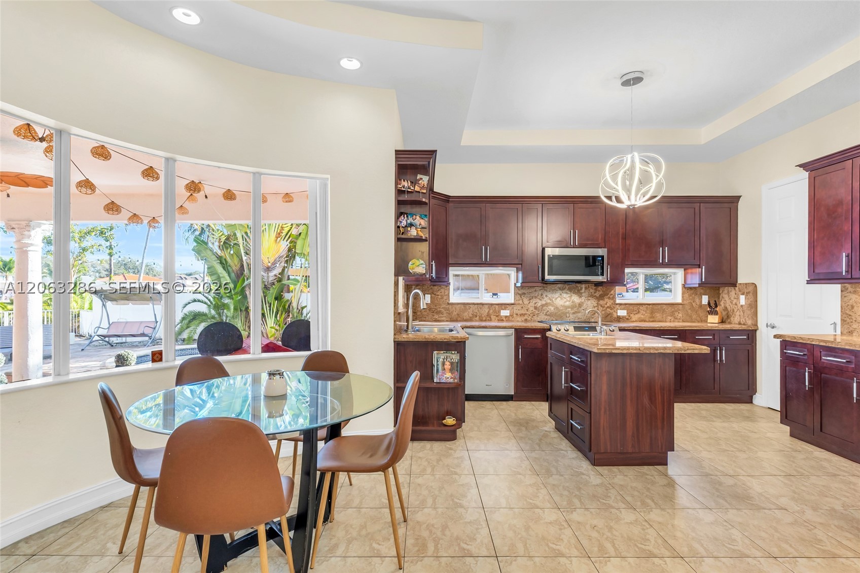 8135 NW 164th Ter #8135, Miami Lakes FL 33016