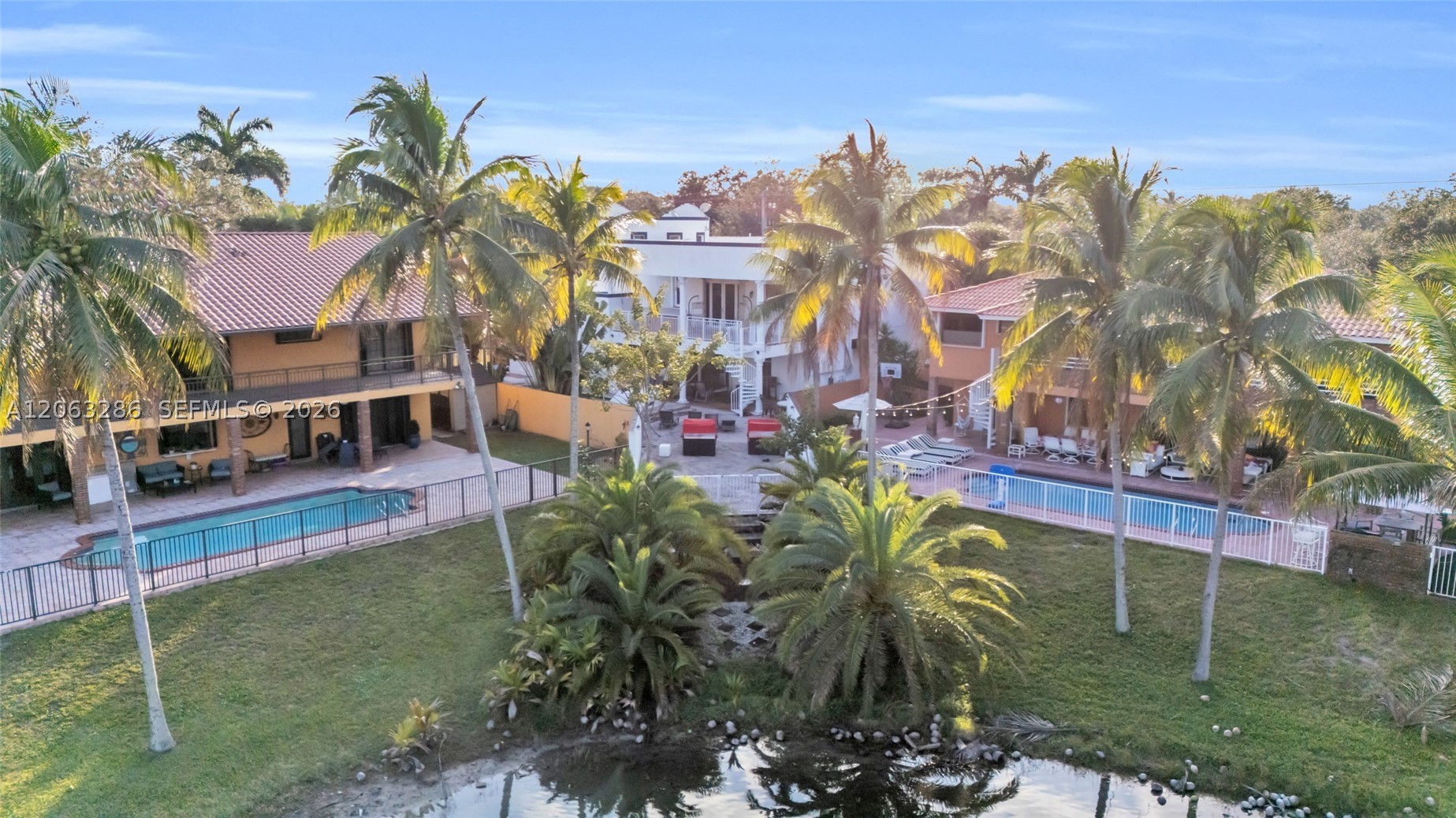 8135 NW 164th Ter #8135, Miami Lakes FL 33016