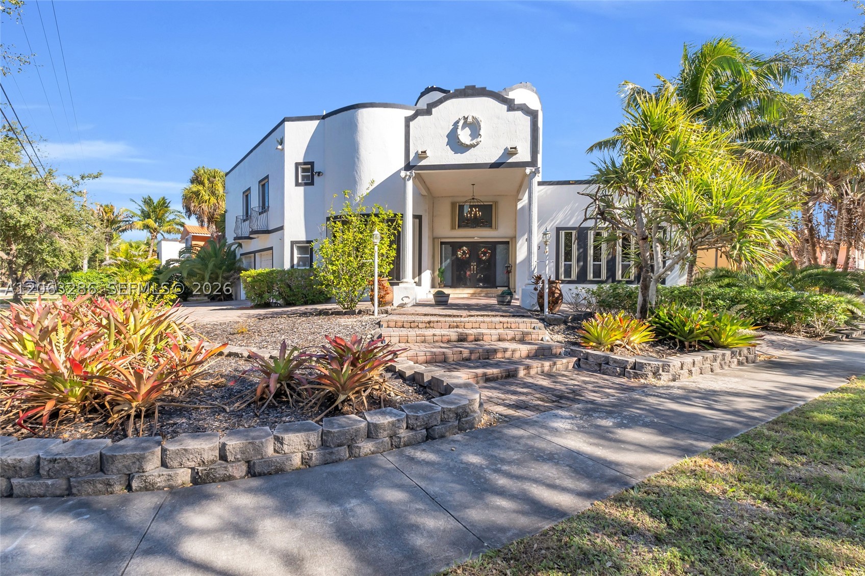 8135 NW 164th Ter #8135, Miami Lakes FL 33016