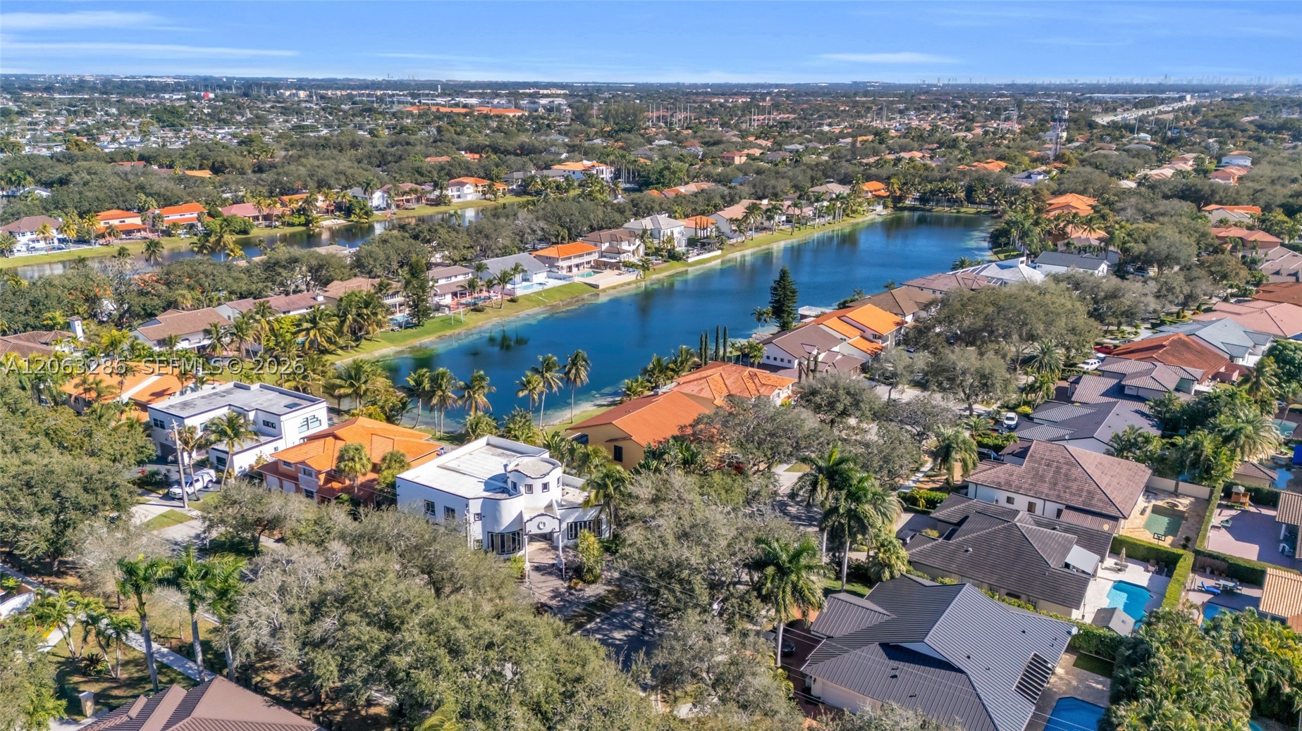 8135 NW 164th Ter #8135, Miami Lakes FL 33016