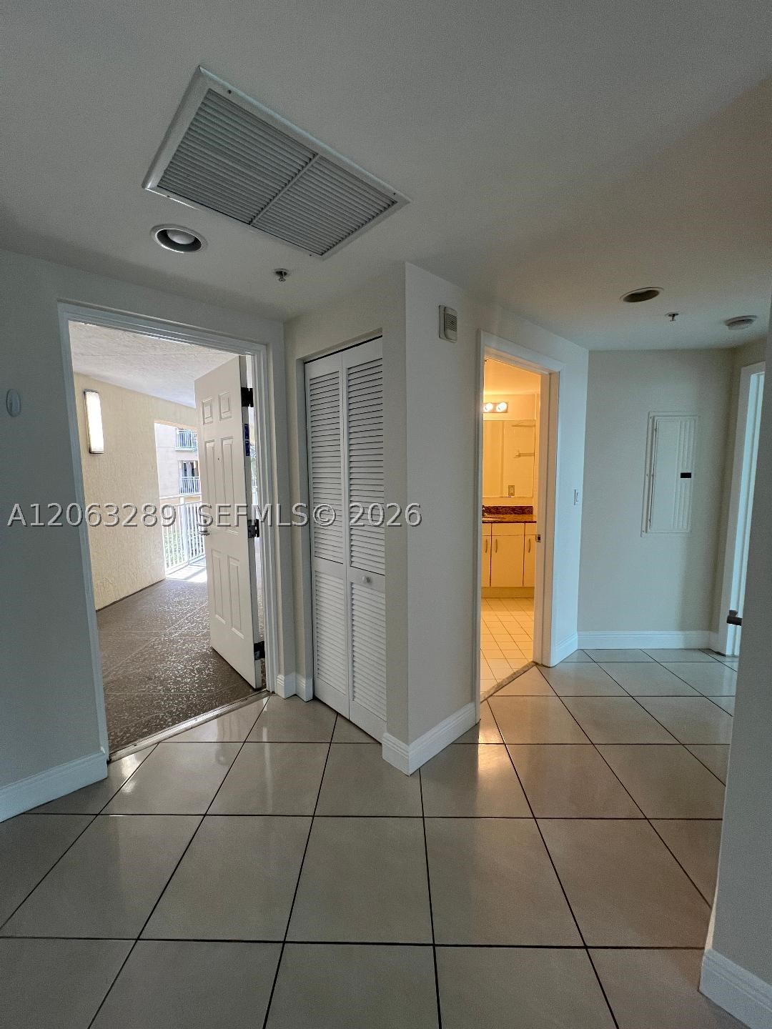 7275 SW 90th Way #312, Miami FL 33156