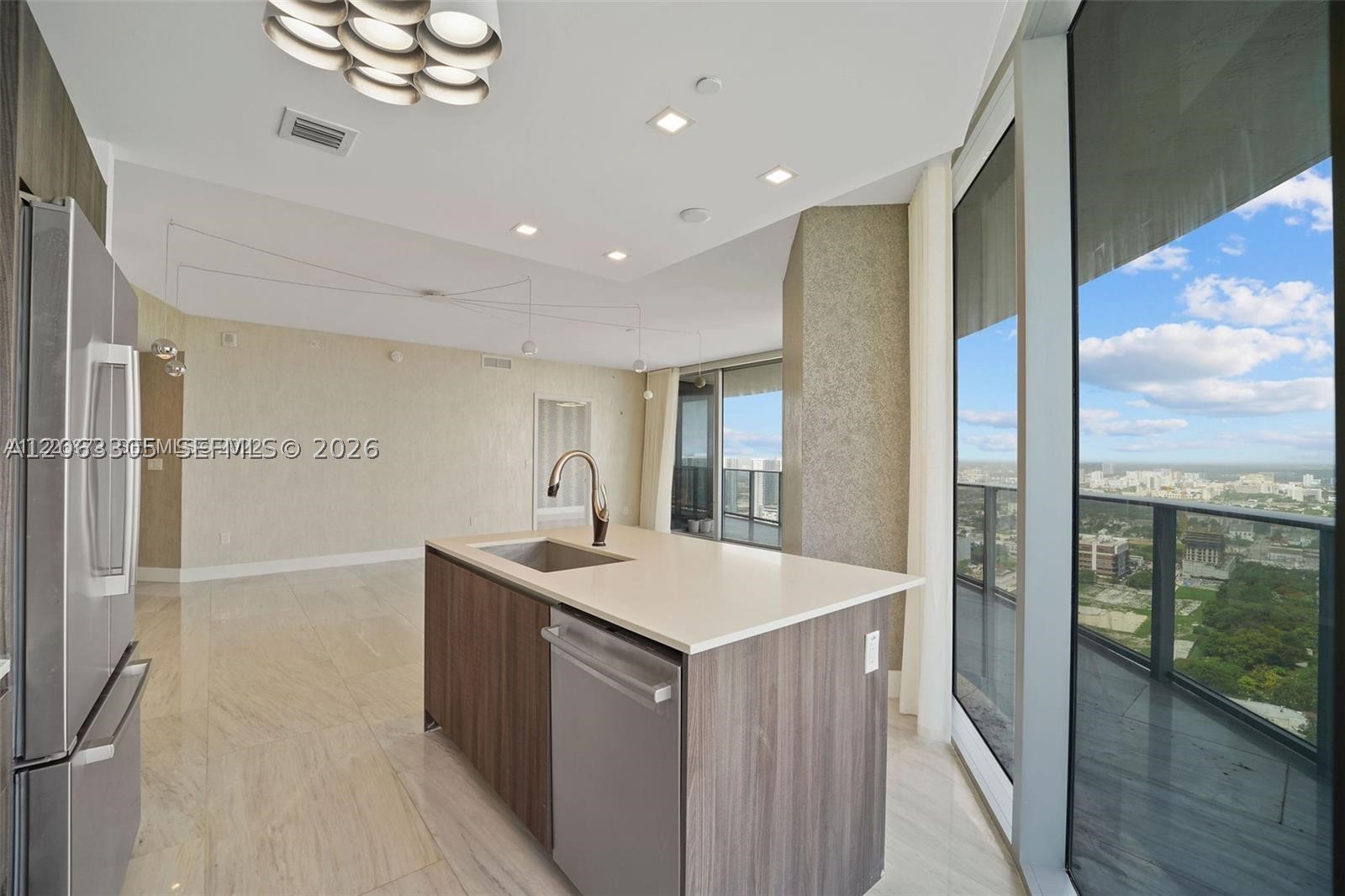 488 NE 18th St #3701, Miami FL 33132