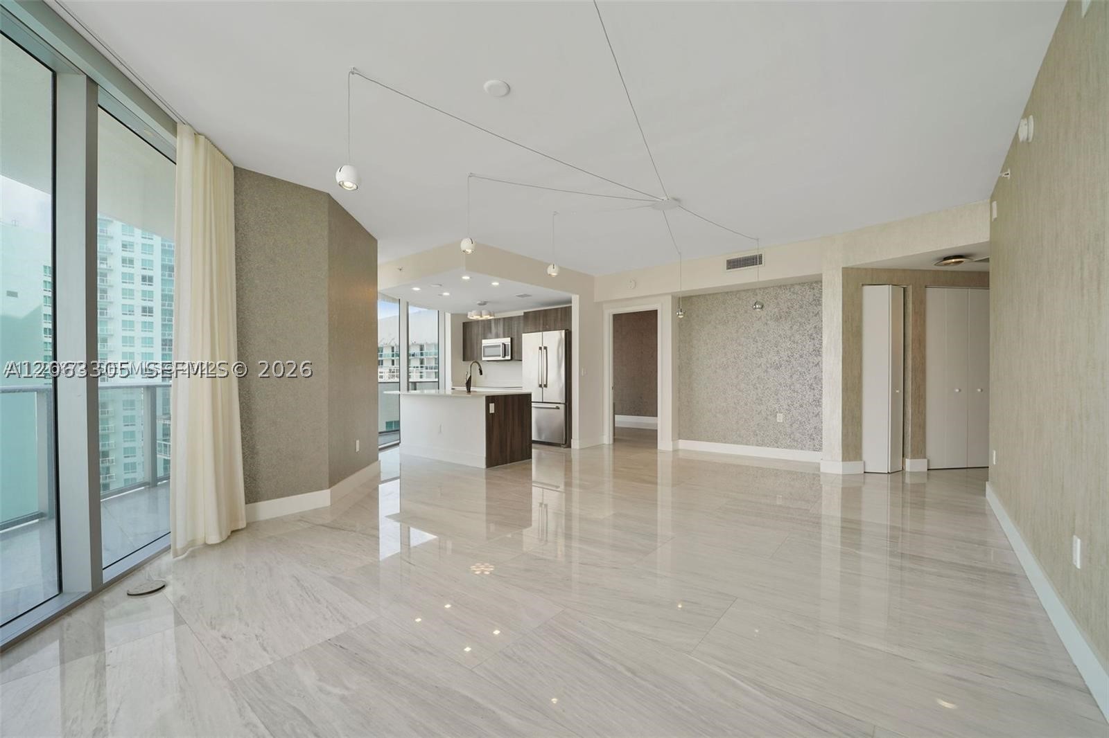 488 NE 18th St #3701, Miami FL 33132