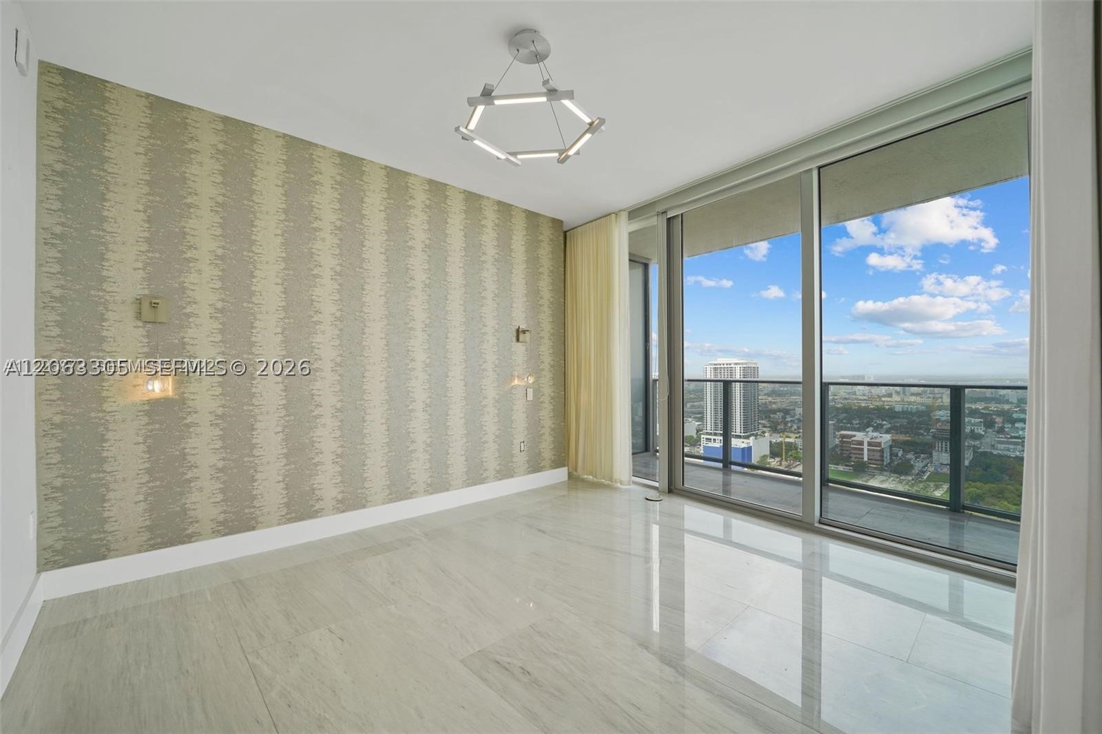 488 NE 18th St #3701, Miami FL 33132