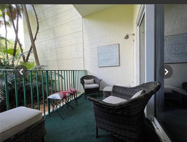 20000 E Country Club Dr #114, Aventura FL 33180