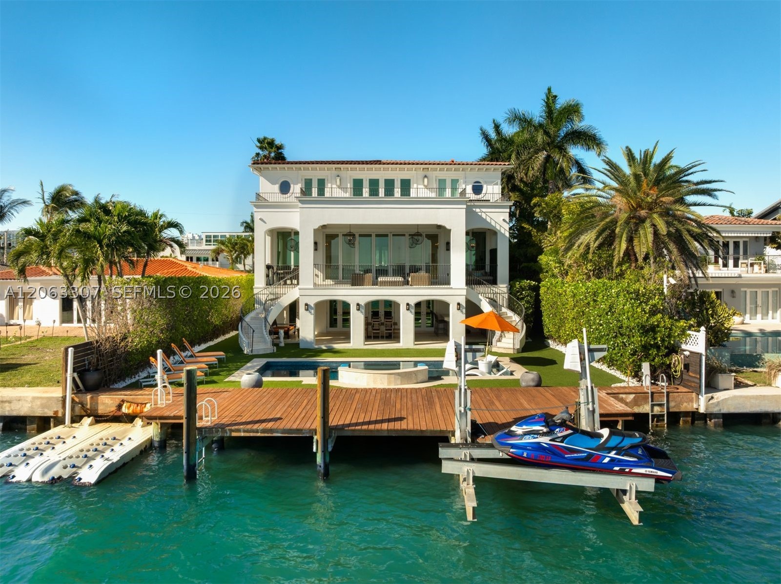 1460 S Treasure Dr, North Bay Village FL 33141