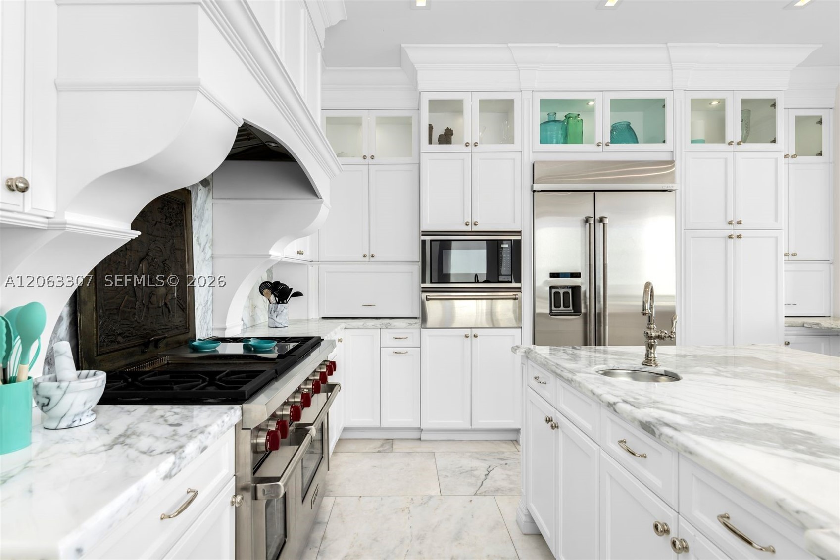 1460 S Treasure Dr, North Bay Village FL 33141