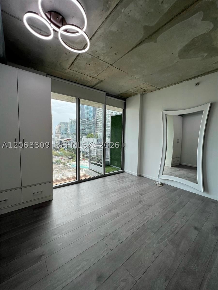 690 SW 1st Ct #1210, Miami FL 33130