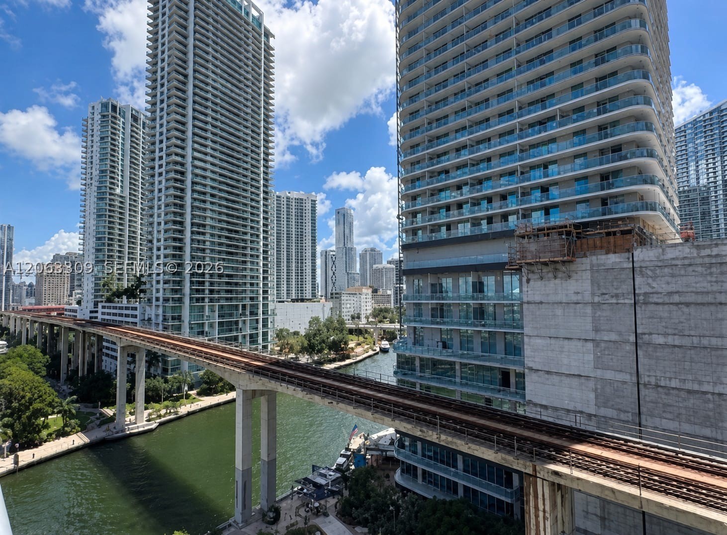 690 SW 1st Ct #1210, Miami FL 33130