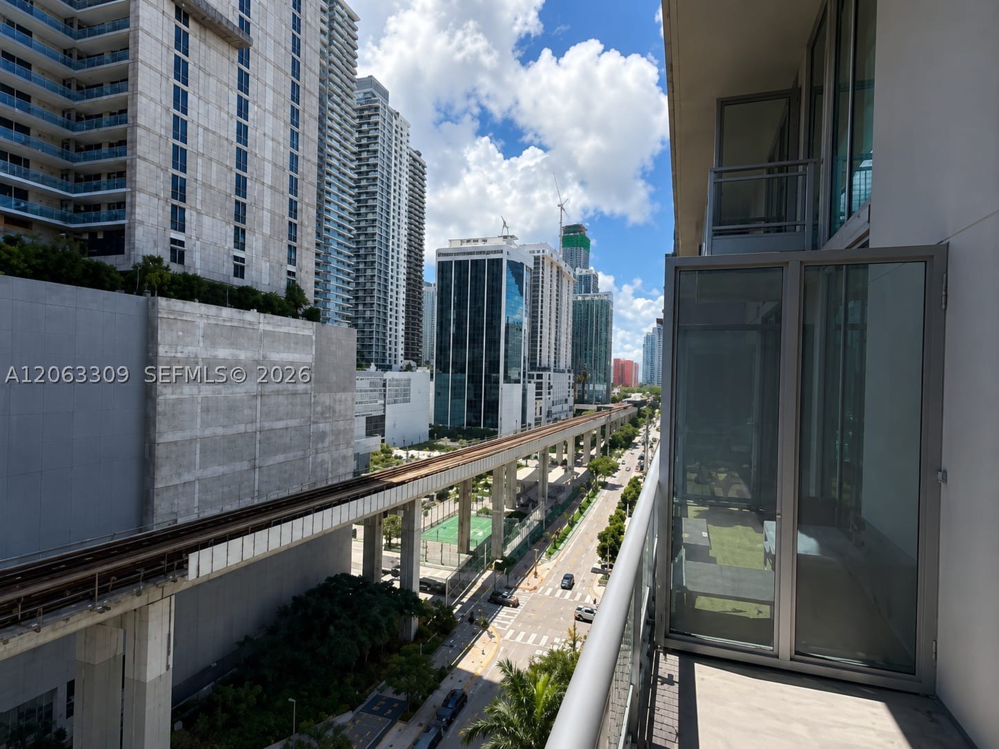 690 SW 1st Ct #1210, Miami FL 33130