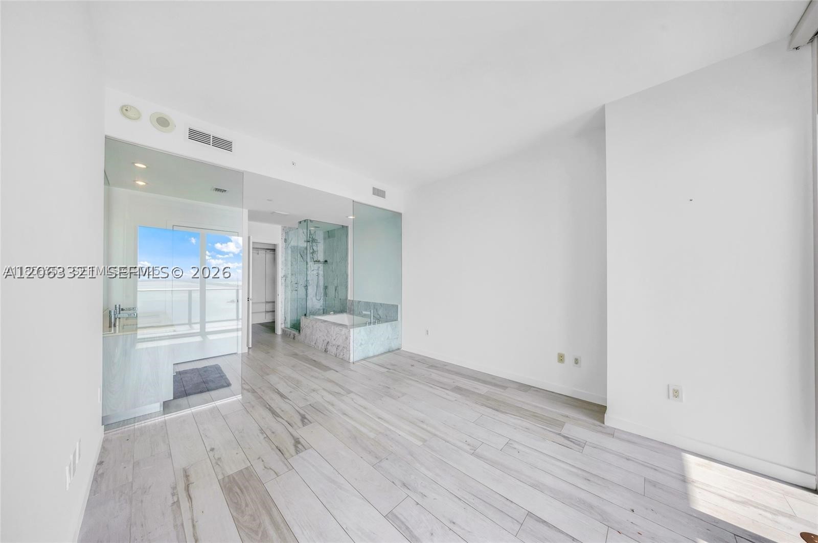 480 NE 31st St #2003, Miami FL 33137