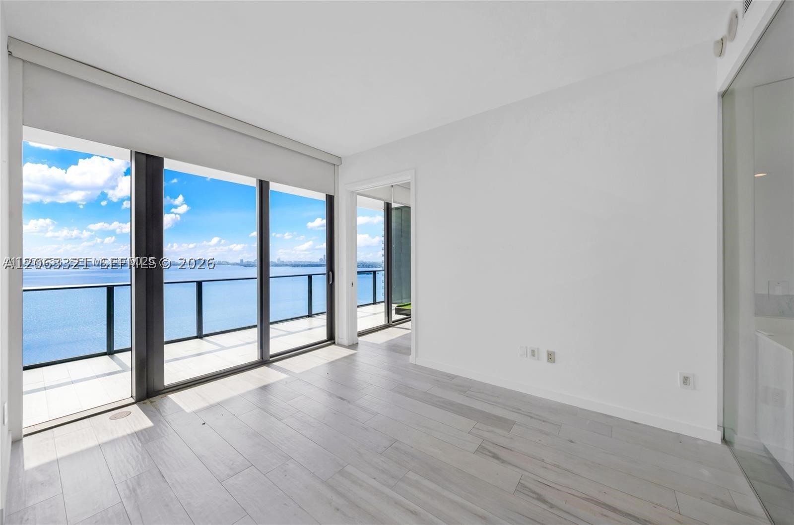 480 NE 31st St #2003, Miami FL 33137