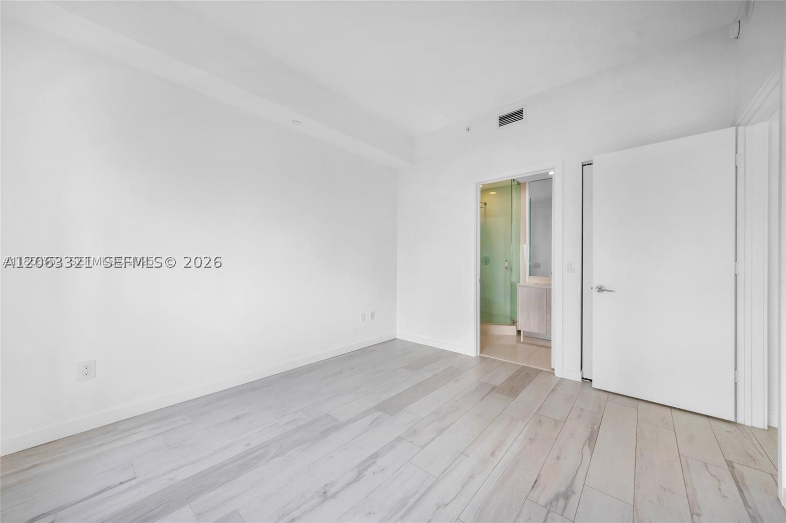 480 NE 31st St #2003, Miami FL 33137