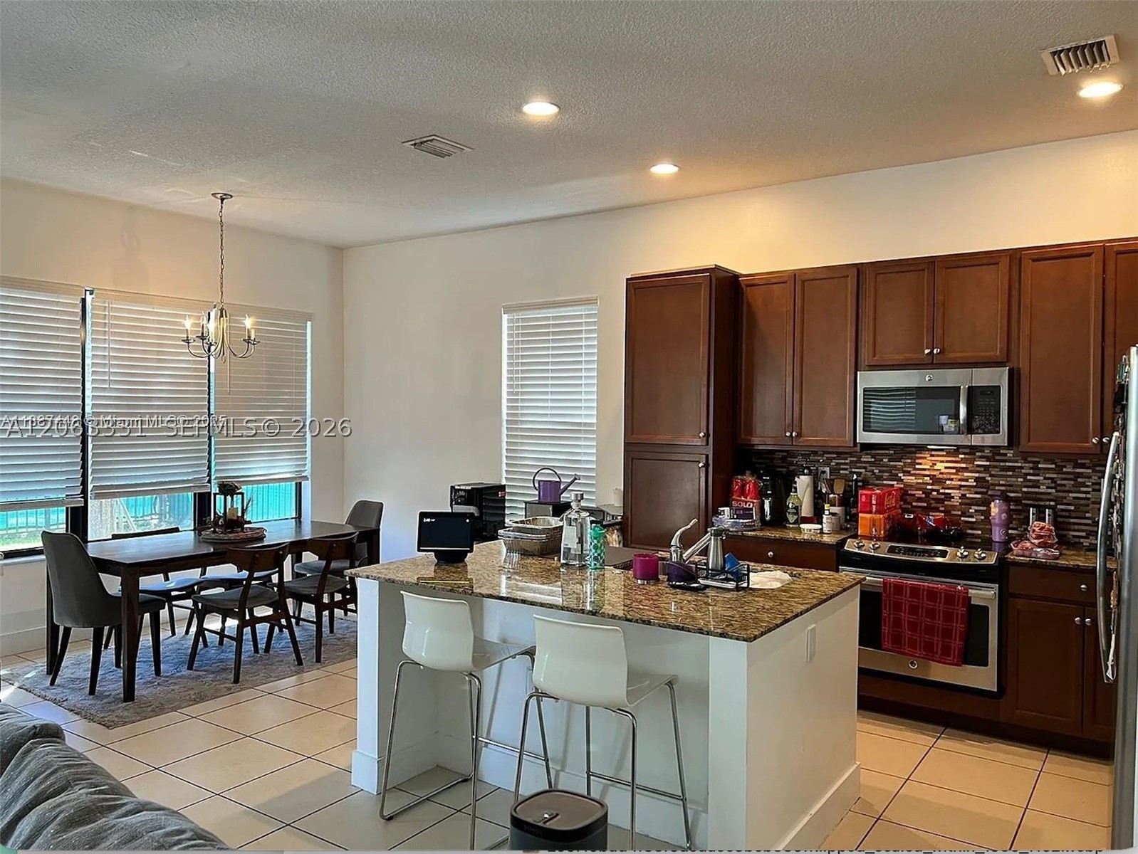 3214 W 97th St #3214, Hialeah FL 33018