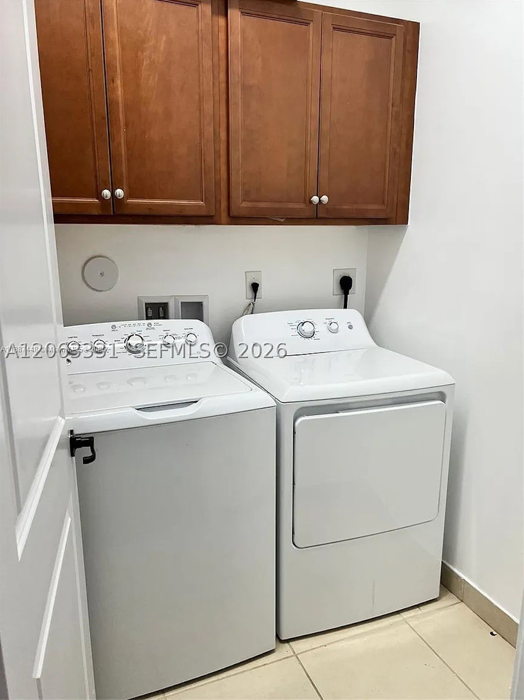 3214 W 97th St #3214, Hialeah FL 33018