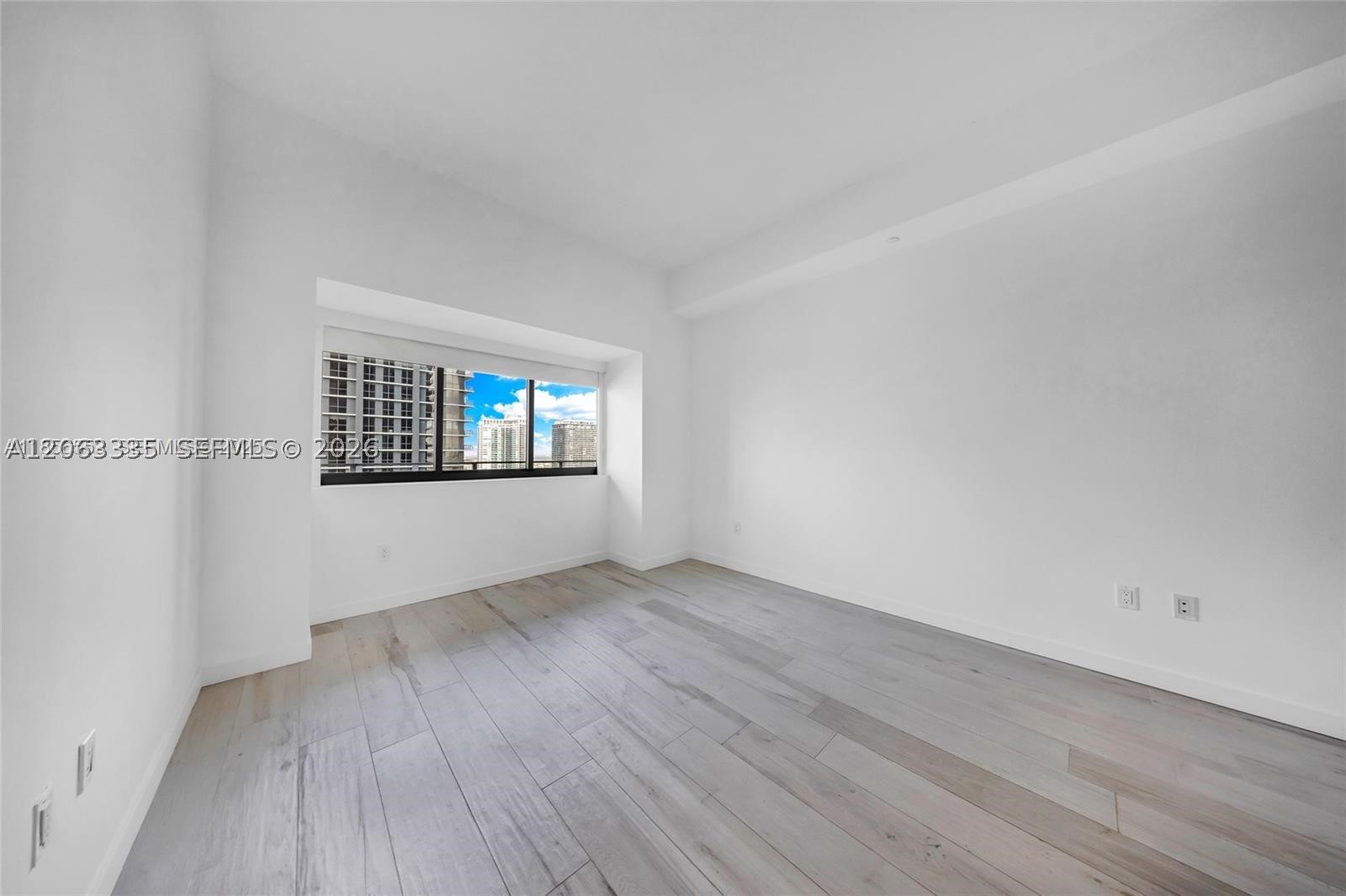 480 NE 31st St #2003, Miami FL 33137