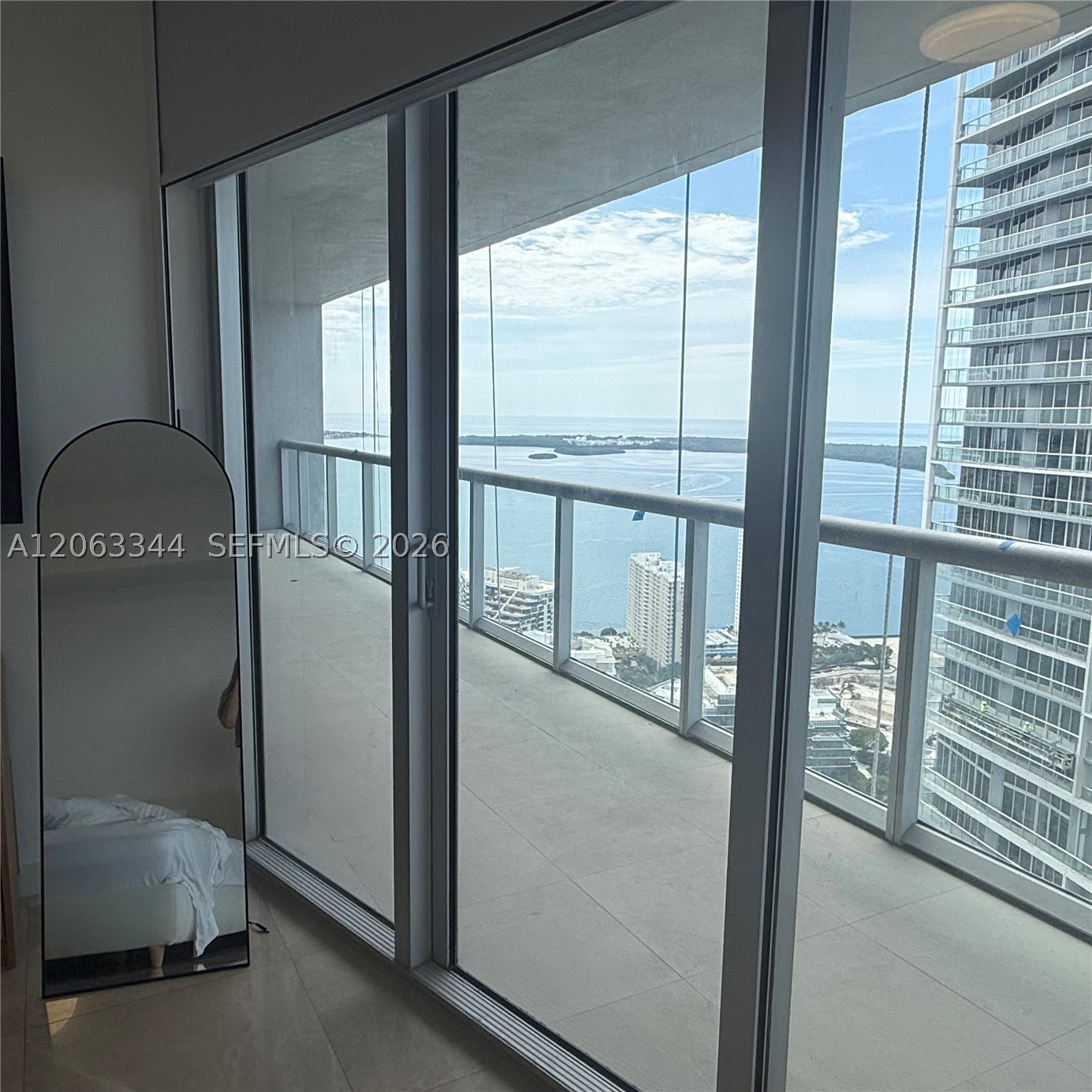 475 BRICKELL AVE #4909, Miami FL 33131