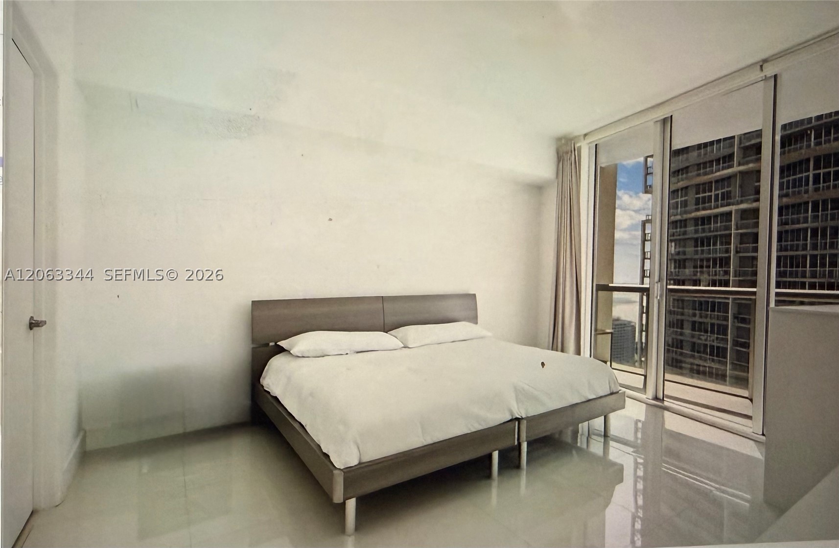 475 BRICKELL AVE #4909, Miami FL 33131
