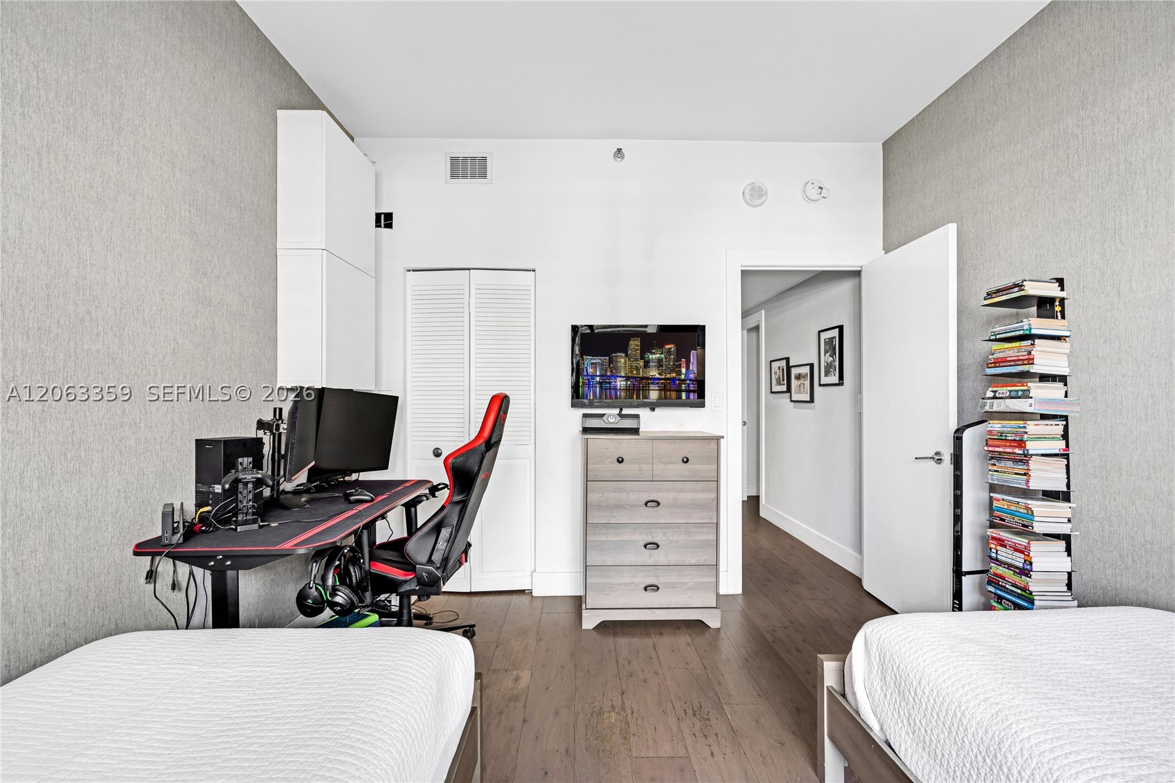 201 Crandon Blvd #530, Key Biscayne FL 33149