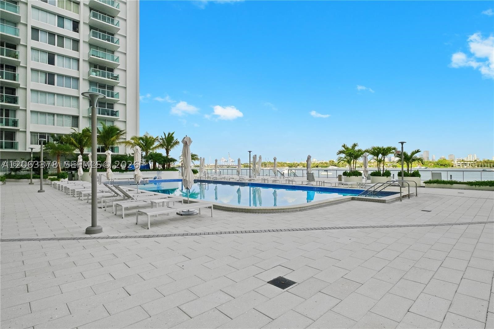 1000 West Ave #PH27, Miami Beach FL 33139