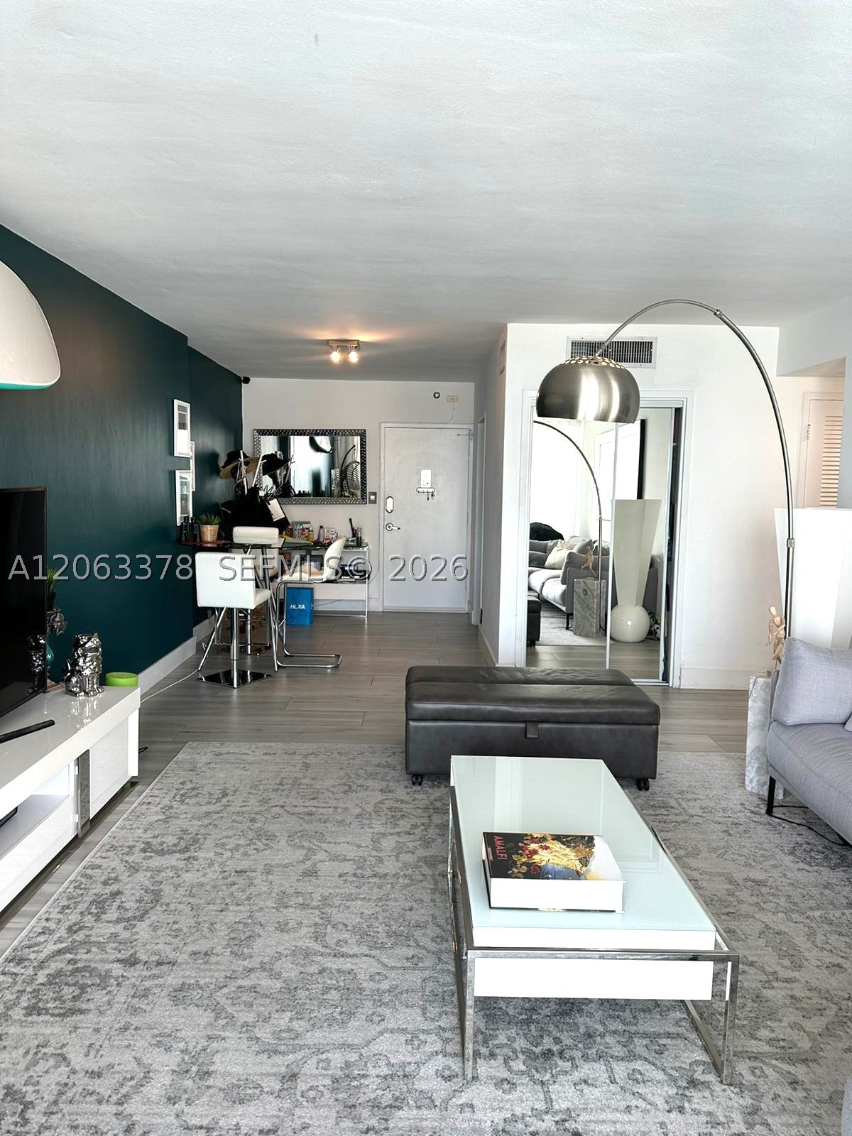 1000 West Ave #PH27, Miami Beach FL 33139