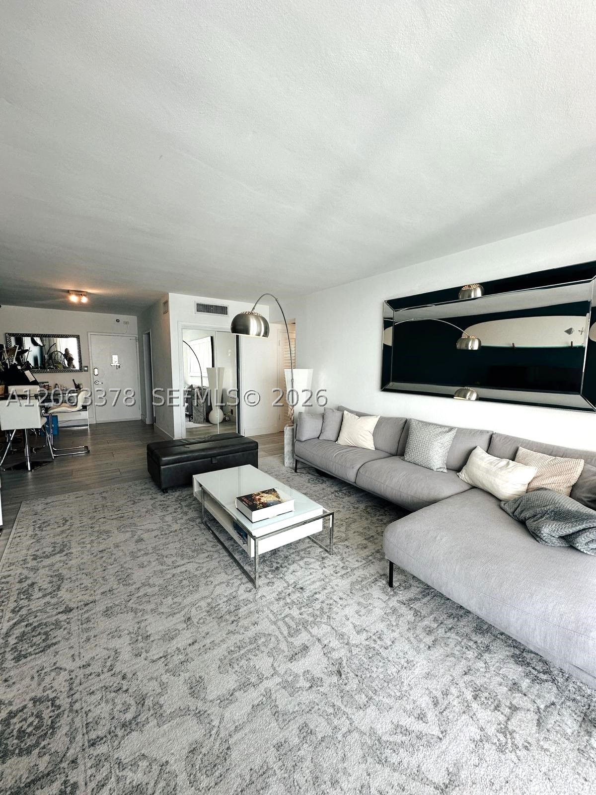 1000 West Ave #PH27, Miami Beach FL 33139