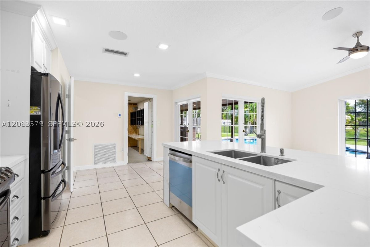 4201 W Sailboat Dr #1, Cooper City FL 33026