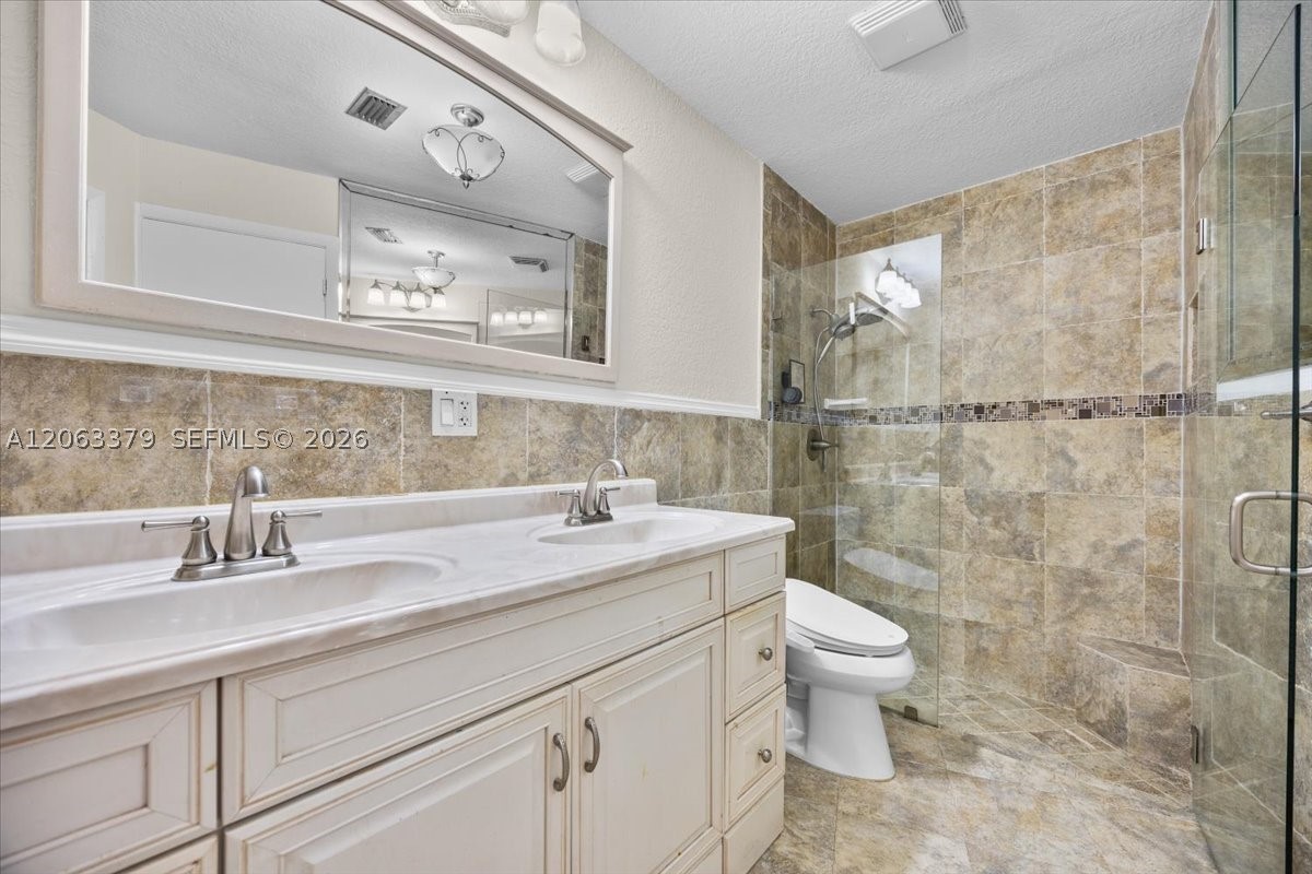 4201 W Sailboat Dr #1, Cooper City FL 33026
