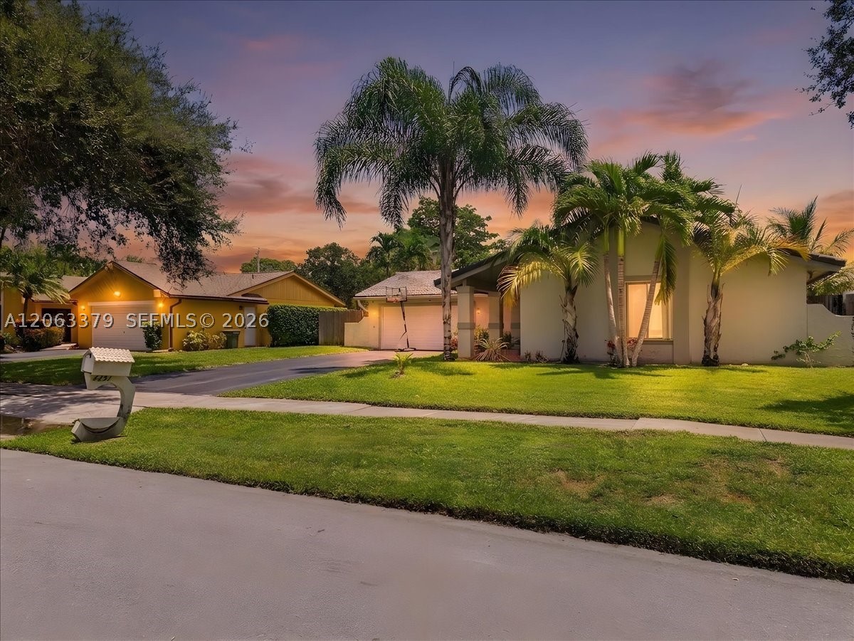 4201 W Sailboat Dr #1, Cooper City FL 33026