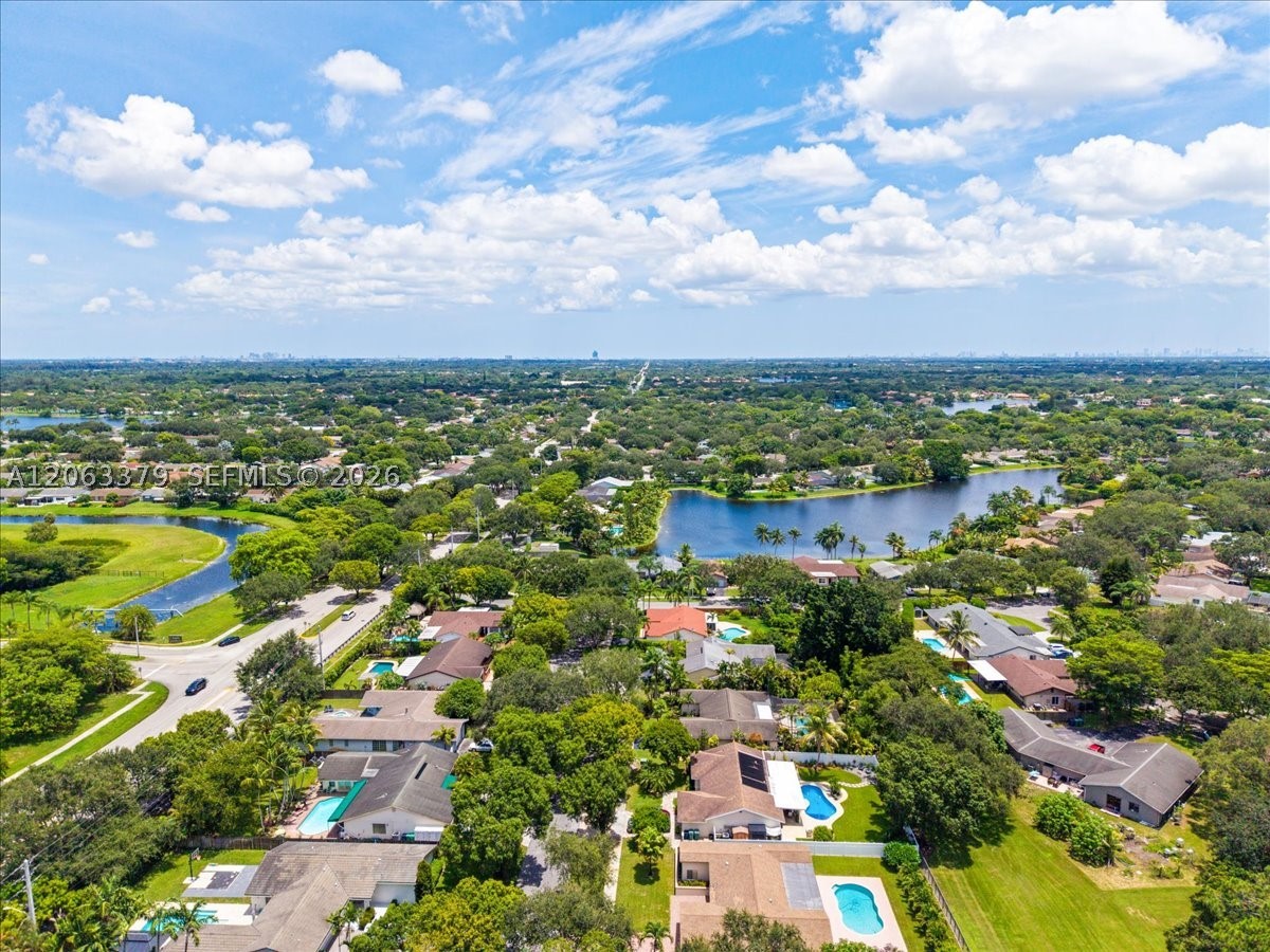 4201 W Sailboat Dr #1, Cooper City FL 33026