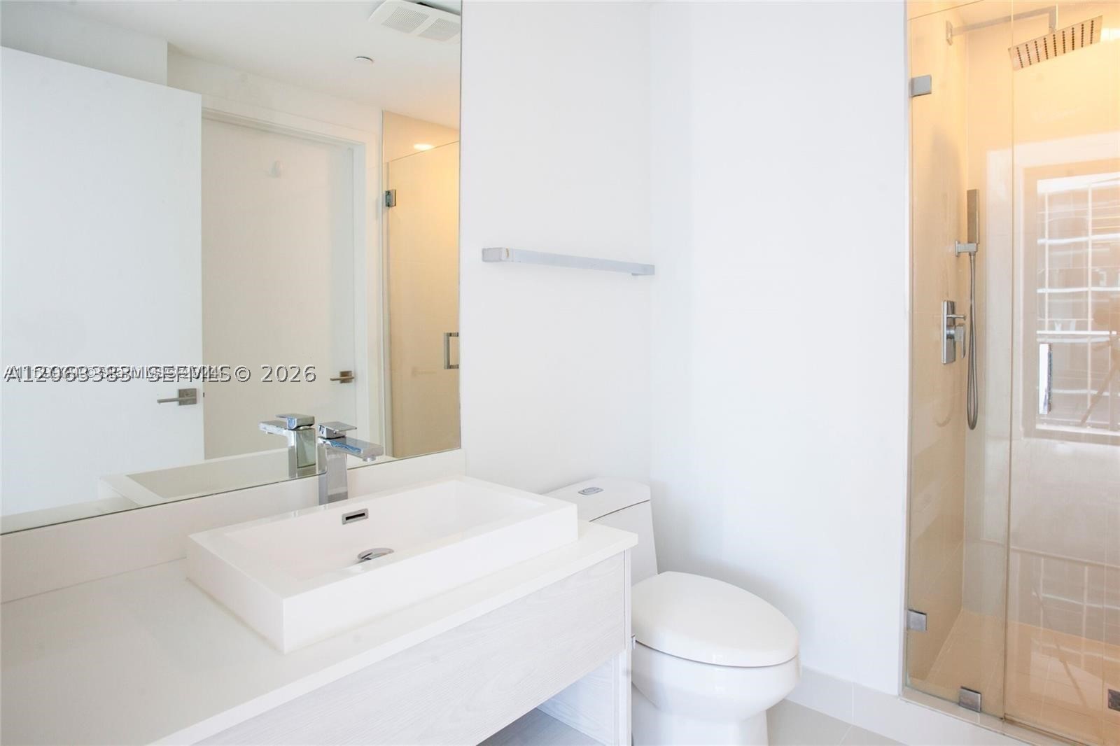 55 SW 9th St #1907, Miami FL 33130