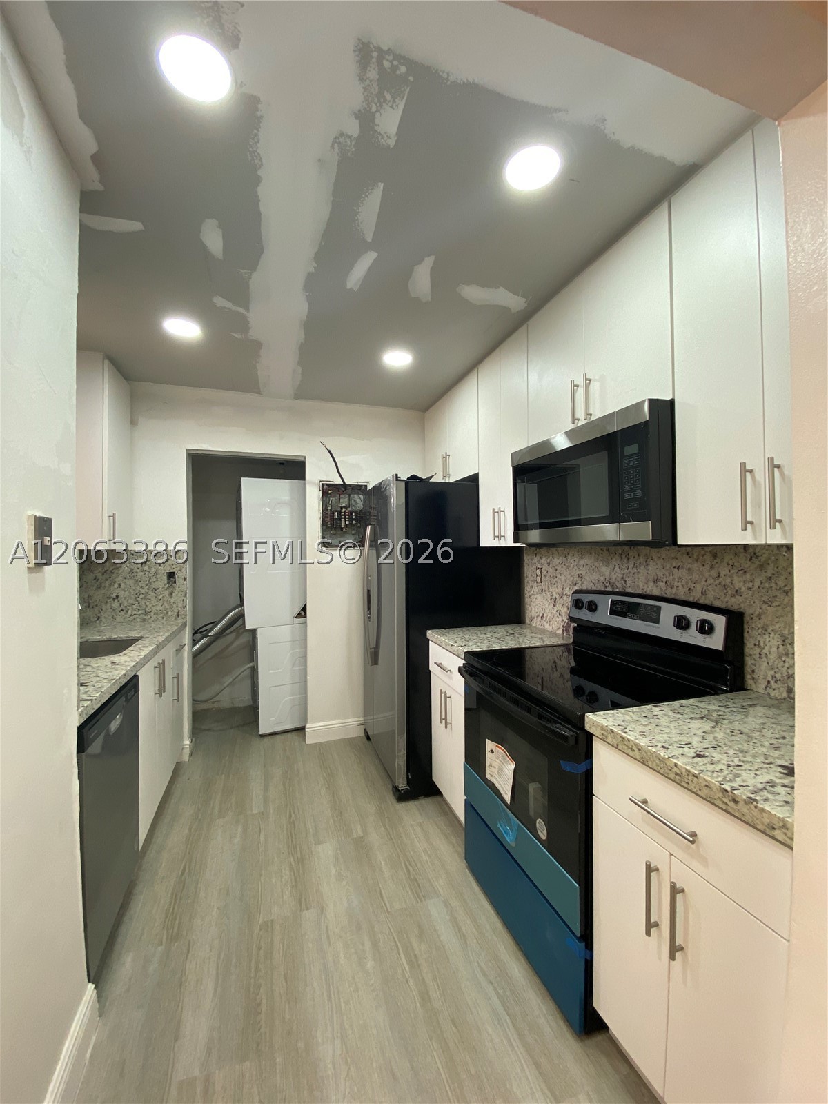 556 NW 114th Ave #203, Sweetwater FL 33172