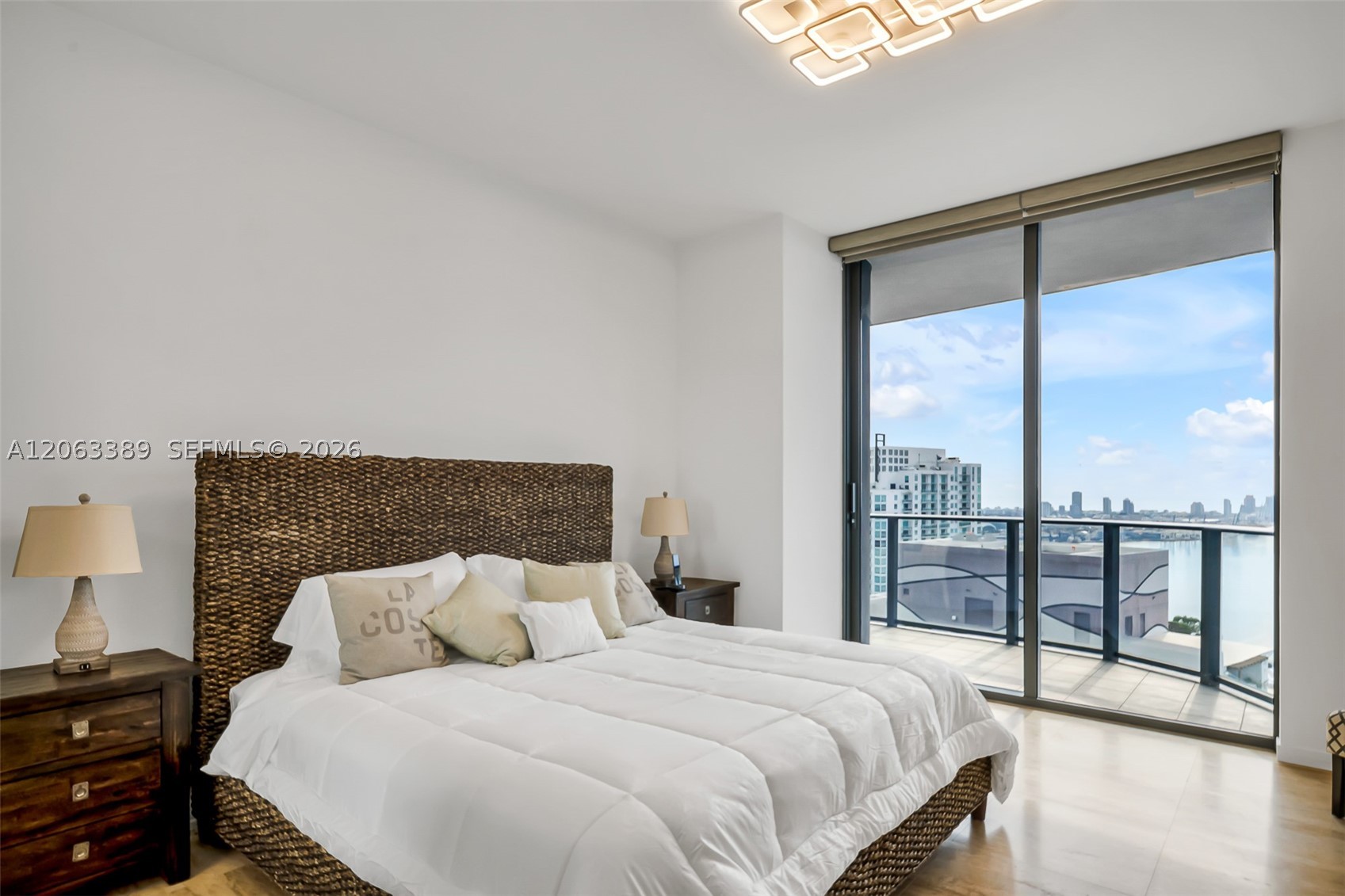 1000 Brickell Plz #PH5503, Miami FL 33131