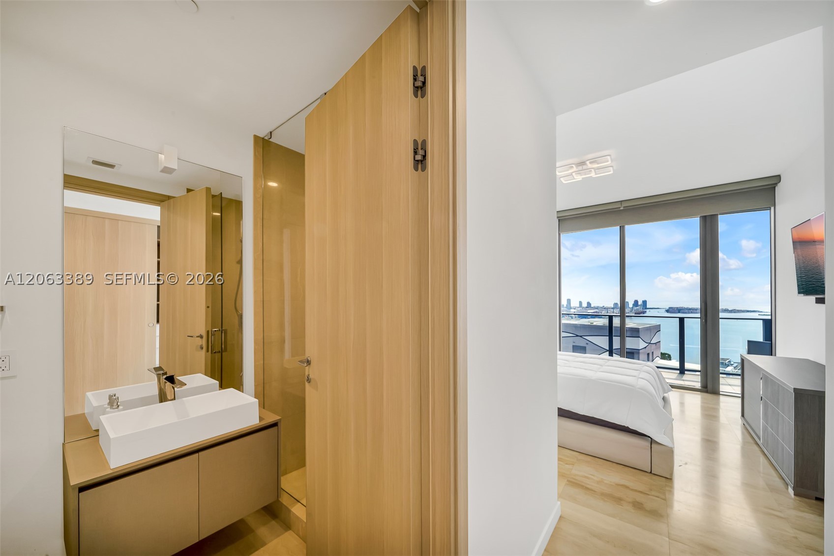 1000 Brickell Plz #PH5503, Miami FL 33131