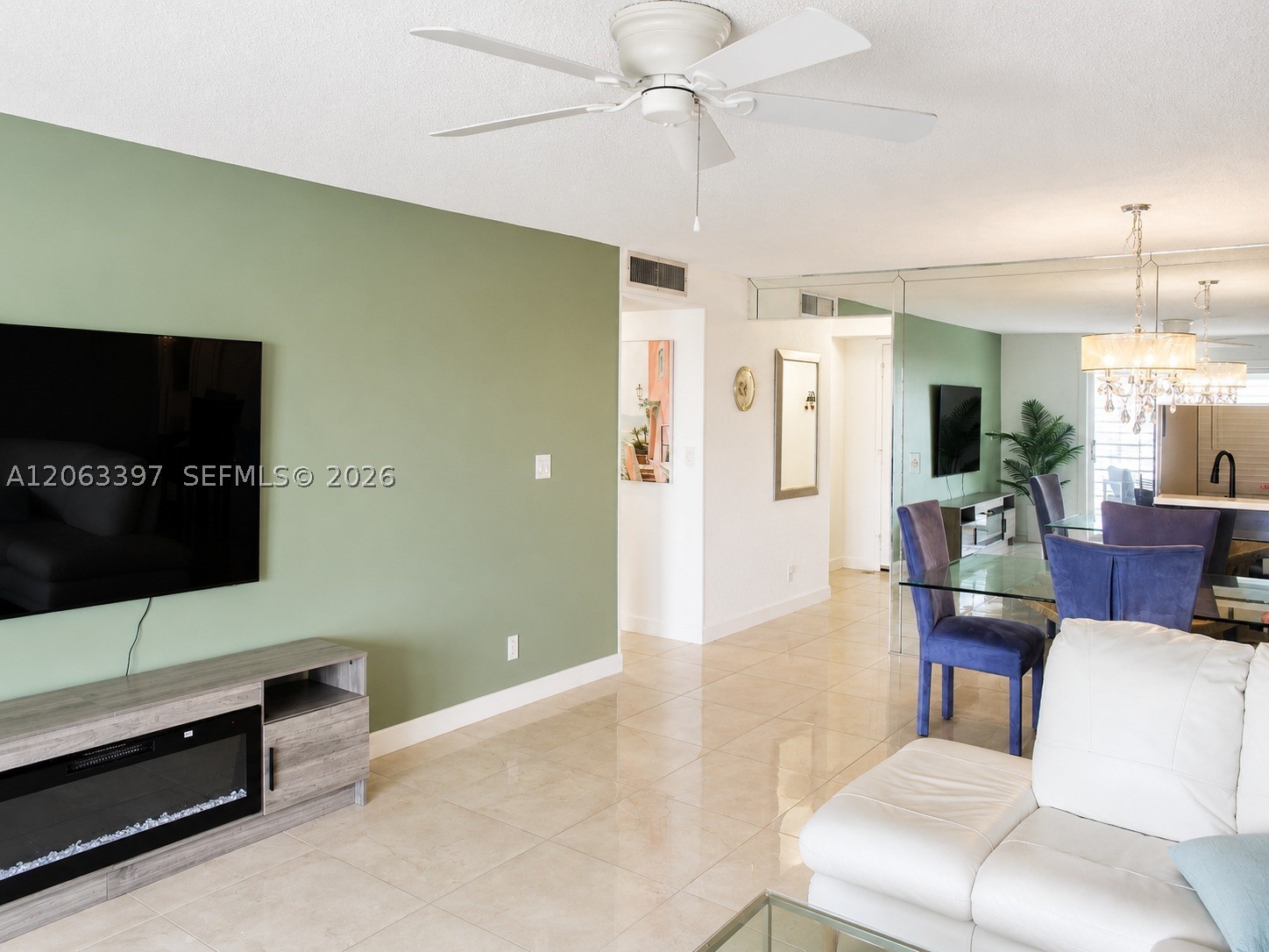 401 SE 3rd St #608, Dania Beach FL 33004