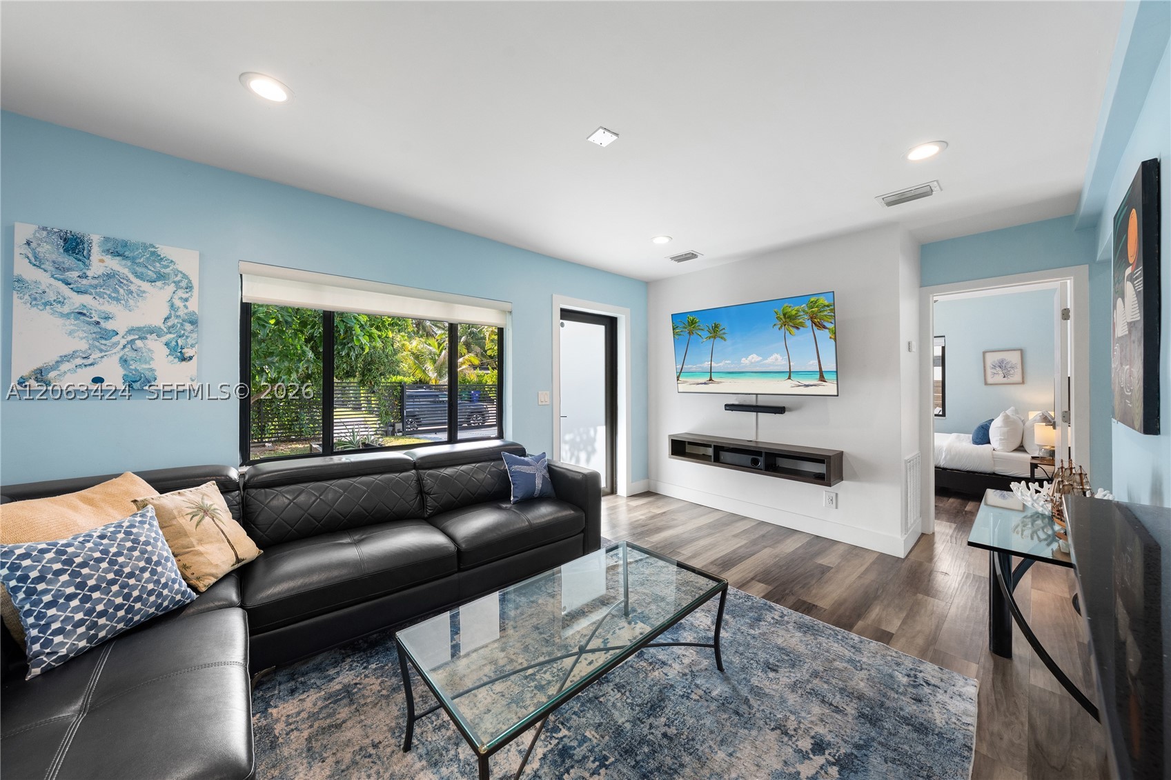 3134 Carter St, Miami FL 33133